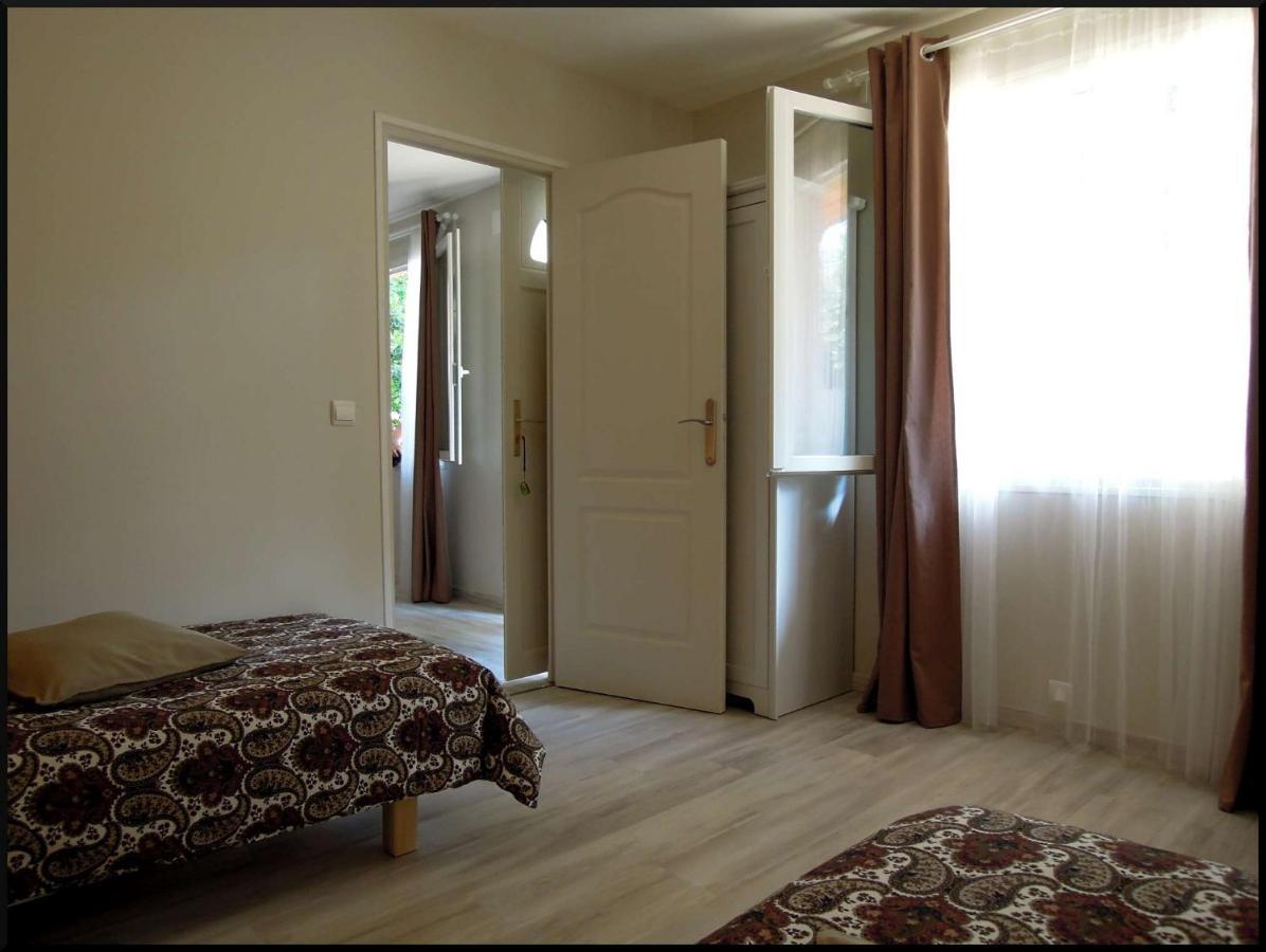 La Vigne Et L'Olivier Daire Villeneuve-lès-Avignon Dış mekan fotoğraf